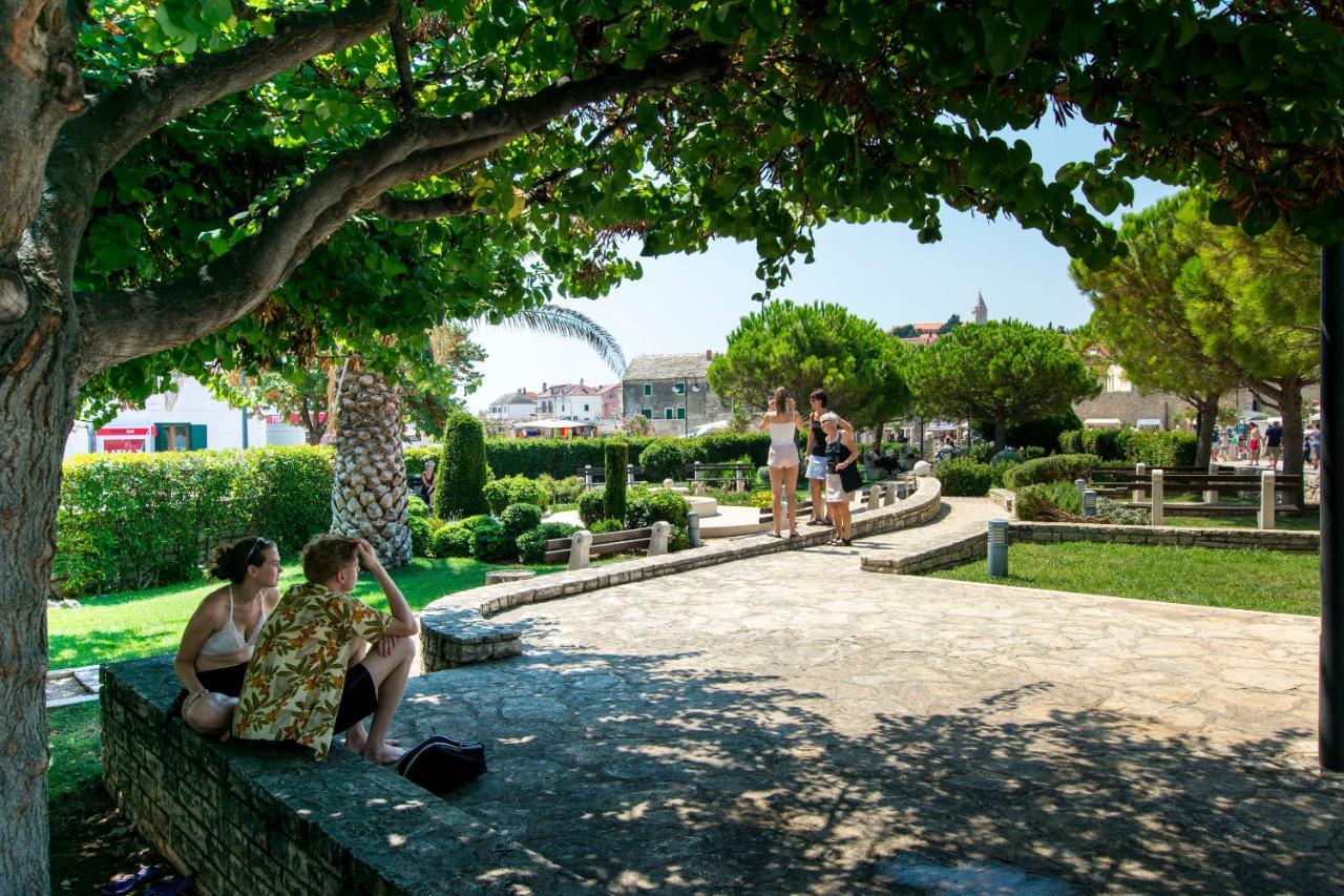 Apartments Barica Примоштен Экстерьер фото